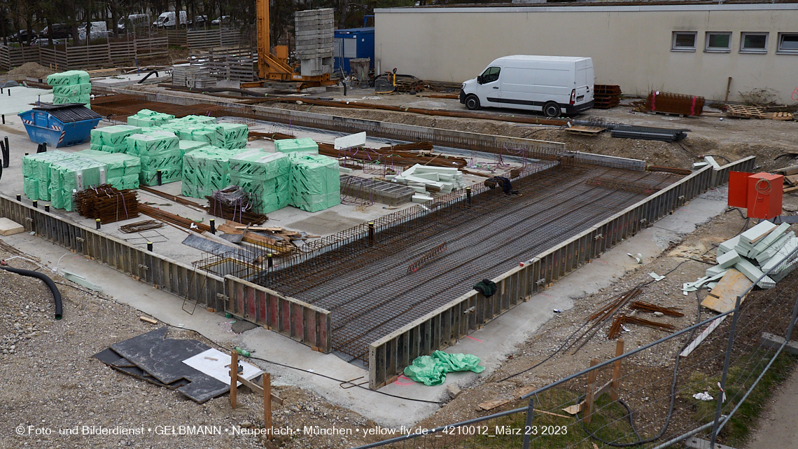 23.03.2023 - Baustelle am Haus für Kinder in Neuperlach